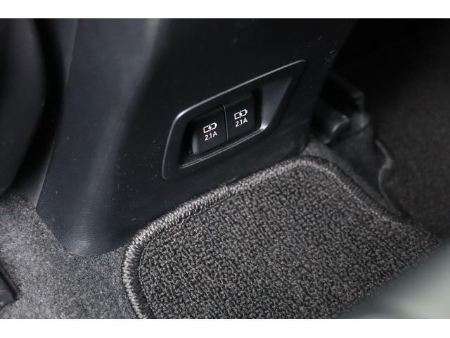 カローラツーリング ダブルバイビー　１オーナー　禁煙車　ブラインドスポットモニター　ヘッドアップディスプレイ　Ｂｌｕｅｔｏｏｔｈ　障害物センサー　衝突被害軽減ブレーキ　追従クルコン　シートヒーター　ステアリングヒーター　ルーフスポイラー（56枚目）