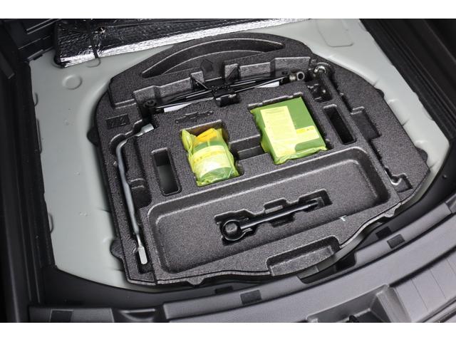 カローラツーリング ダブルバイビー　１オーナー　禁煙車　ブラインドスポットモニター　ヘッドアップディスプレイ　Ｂｌｕｅｔｏｏｔｈ　障害物センサー　衝突被害軽減ブレーキ　追従クルコン　シートヒーター　ステアリングヒーター　ルーフスポイラー（79枚目）