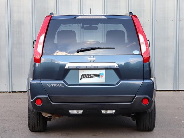 エクストレイル ２０Ｘｔｔ　全席シートヒーター　クルーズコントロール　Ｂｌｕｅｔｏｏｔｈ　３６０度ドラレコ　スマートキー　純正１８インチＡＷ　ＥＴＣ　ＨＩＤヘッドライト　タイヤ４本７分山（ブリジストンＤＵＥＬＥＲ　２０２０年製）（13枚目）