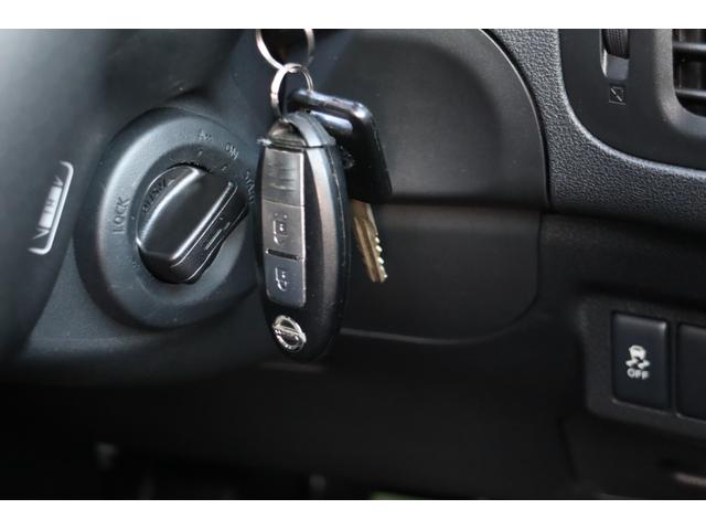 エクストレイル ２０Ｘｔｔ　全席シートヒーター　クルーズコントロール　Ｂｌｕｅｔｏｏｔｈ　３６０度ドラレコ　スマートキー　純正１８インチＡＷ　ＥＴＣ　ＨＩＤヘッドライト　タイヤ４本７分山（ブリジストンＤＵＥＬＥＲ　２０２０年製）（22枚目）