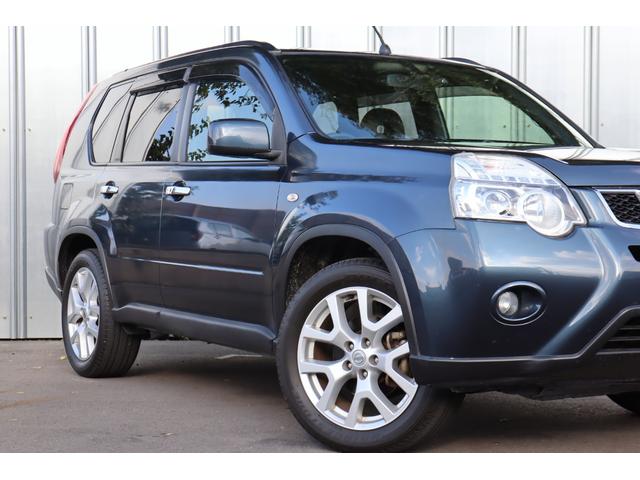 エクストレイル ２０Ｘｔｔ　全席シートヒーター　クルーズコントロール　Ｂｌｕｅｔｏｏｔｈ　３６０度ドラレコ　スマートキー　純正１８インチＡＷ　ＥＴＣ　ＨＩＤヘッドライト　タイヤ４本７分山（ブリジストンＤＵＥＬＥＲ　２０２０年製）（28枚目）