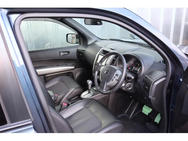 エクストレイル ２０Ｘｔｔ　全席シートヒーター　クルーズコントロール　Ｂｌｕｅｔｏｏｔｈ　３６０度ドラレコ　スマートキー　純正１８インチＡＷ　ＥＴＣ　ＨＩＤヘッドライト　タイヤ４本７分山（ブリジストンＤＵＥＬＥＲ　２０２０年製）（30枚目）