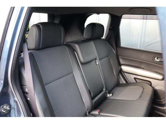 エクストレイル ２０Ｘｔｔ　全席シートヒーター　クルーズコントロール　Ｂｌｕｅｔｏｏｔｈ　３６０度ドラレコ　スマートキー　純正１８インチＡＷ　ＥＴＣ　ＨＩＤヘッドライト　タイヤ４本７分山（ブリジストンＤＵＥＬＥＲ　２０２０年製）（32枚目）