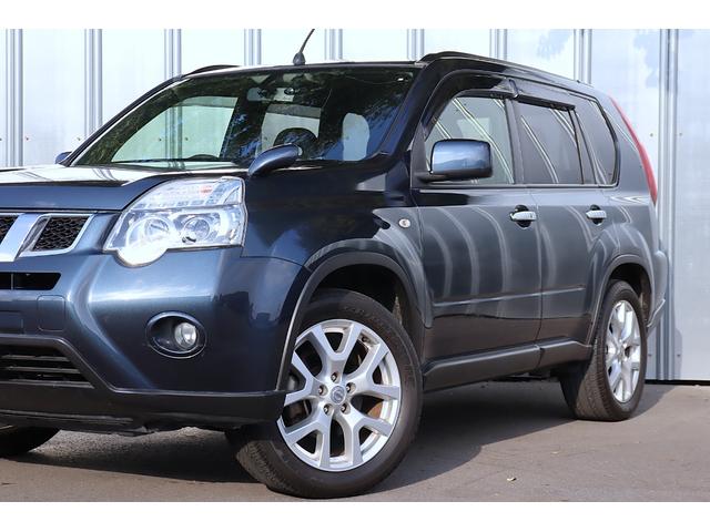 エクストレイル ２０Ｘｔｔ　全席シートヒーター　クルーズコントロール　Ｂｌｕｅｔｏｏｔｈ　３６０度ドラレコ　スマートキー　純正１８インチＡＷ　ＥＴＣ　ＨＩＤヘッドライト　タイヤ４本７分山（ブリジストンＤＵＥＬＥＲ　２０２０年製）（41枚目）