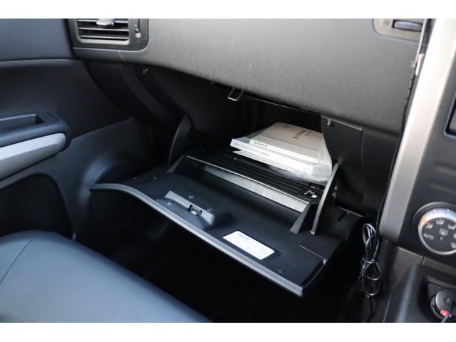 エクストレイル ２０Ｘｔｔ　全席シートヒーター　クルーズコントロール　Ｂｌｕｅｔｏｏｔｈ　３６０度ドラレコ　スマートキー　純正１８インチＡＷ　ＥＴＣ　ＨＩＤヘッドライト　タイヤ４本７分山（ブリジストンＤＵＥＬＥＲ　２０２０年製）（63枚目）