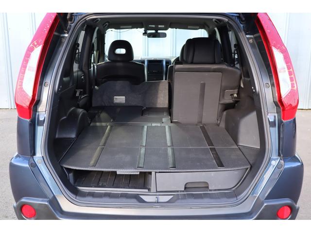 エクストレイル ２０Ｘｔｔ　全席シートヒーター　クルーズコントロール　Ｂｌｕｅｔｏｏｔｈ　３６０度ドラレコ　スマートキー　純正１８インチＡＷ　ＥＴＣ　ＨＩＤヘッドライト　タイヤ４本７分山（ブリジストンＤＵＥＬＥＲ　２０２０年製）（67枚目）