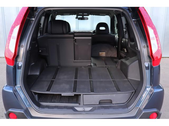 エクストレイル ２０Ｘｔｔ　全席シートヒーター　クルーズコントロール　Ｂｌｕｅｔｏｏｔｈ　３６０度ドラレコ　スマートキー　純正１８インチＡＷ　ＥＴＣ　ＨＩＤヘッドライト　タイヤ４本７分山（ブリジストンＤＵＥＬＥＲ　２０２０年製）（68枚目）