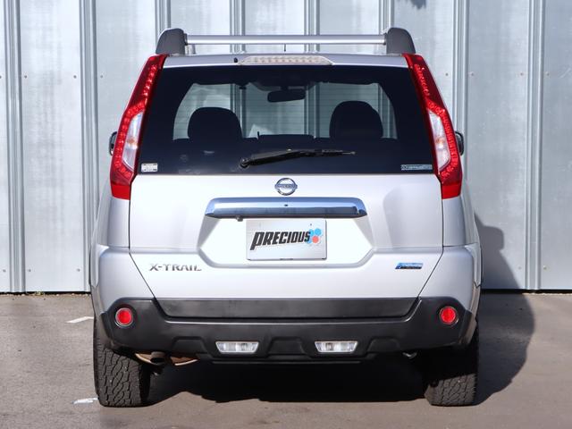 エクストレイル ２０ＧＴ　Ｓ　６速ＡＴディーゼルターボ　ハイパールーフレール　ＢＦグッドリッチトレイルテレーン　スマートキー　メッキベゼルフォグ　バックカメラ　ＥＴＣ　ＨＩＤヘッドライト　寒冷地仕様（13枚目）