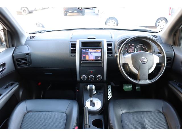 エクストレイル ２０ＧＴ　Ｓ　６速ＡＴディーゼルターボ　ハイパールーフレール　ＢＦグッドリッチトレイルテレーン　スマートキー　メッキベゼルフォグ　バックカメラ　ＥＴＣ　ＨＩＤヘッドライト　寒冷地仕様（17枚目）