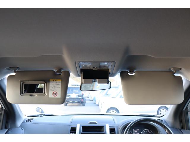 エクストレイル ２０ＧＴ　Ｓ　６速ＡＴディーゼルターボ　ハイパールーフレール　ＢＦグッドリッチトレイルテレーン　スマートキー　メッキベゼルフォグ　バックカメラ　ＥＴＣ　ＨＩＤヘッドライト　寒冷地仕様（18枚目）