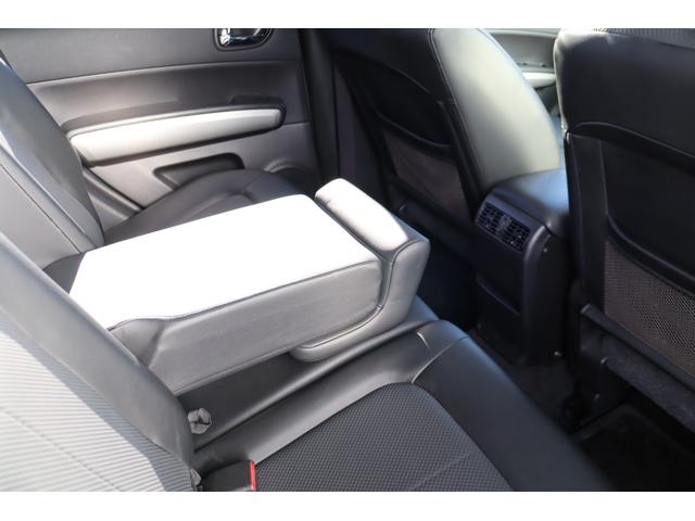 エクストレイル ２０ＧＴ　Ｓ　６速ＡＴディーゼルターボ　ハイパールーフレール　ＢＦグッドリッチトレイルテレーン　スマートキー　メッキベゼルフォグ　バックカメラ　ＥＴＣ　ＨＩＤヘッドライト　寒冷地仕様（33枚目）