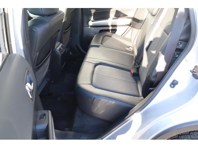 エクストレイル ２０ＧＴ　Ｓ　６速ＡＴディーゼルターボ　ハイパールーフレール　ＢＦグッドリッチトレイルテレーン　スマートキー　メッキベゼルフォグ　バックカメラ　ＥＴＣ　ＨＩＤヘッドライト　寒冷地仕様（45枚目）