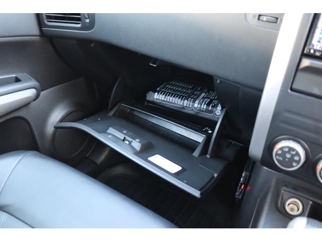 エクストレイル ２０ＧＴ　Ｓ　６速ＡＴディーゼルターボ　ハイパールーフレール　ＢＦグッドリッチトレイルテレーン　スマートキー　メッキベゼルフォグ　バックカメラ　ＥＴＣ　ＨＩＤヘッドライト　寒冷地仕様（58枚目）