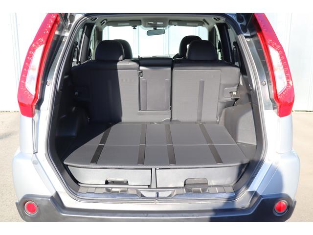 エクストレイル ２０ＧＴ　Ｓ　６速ＡＴディーゼルターボ　ハイパールーフレール　ＢＦグッドリッチトレイルテレーン　スマートキー　メッキベゼルフォグ　バックカメラ　ＥＴＣ　ＨＩＤヘッドライト　寒冷地仕様（65枚目）