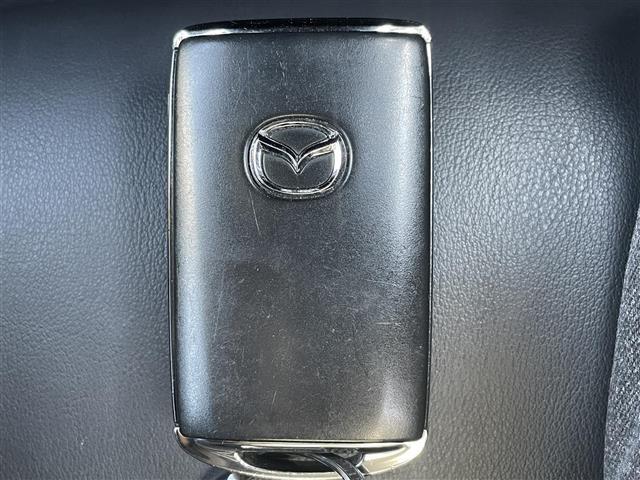 ＣＸ－５ ＸＤ　ブラックトーンエディション　純正ＨＤＤナビ　ＦＭ　ＡＭ　ＣＤ　ＤＶＤ　Ｂｌｕｅｔｏｏｔｈ　　ＵＳＢ　メモリーオーディオ　全方位カメラ　フルセグＴＶ　ターボ　アラウンドビューモニター　パドルシフト　アイドリングストップ　スペアキー（41枚目）