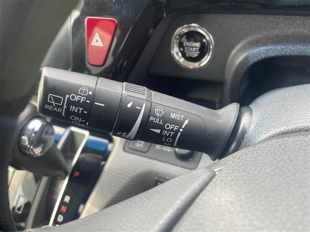 ステップワゴンスパーダ スパーダ　純正ナビゲーション　バックカメラ　ＥＴＣ車載器　衝突軽減ブレーキ　バックカメラ　ステアリングスイッチ　ｒレーンキープアシスト　レーダークルーズコントロール　両側パワースライドドア　プッシュスタート（9枚目）