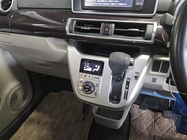 キャスト スタイルＧ　ＳＡＩＩ　禁煙車　バックカメラ　コーナーセンサー　衝突被害軽減ブレーキ　車線逸脱警報　前後誤発進抑制　ＬＥＤオートライト　純正ナビ　フルセグ　ビルトインＥＴＣ　純正１５インチＡＷ　スマートキー　エンジンスイッチ（19枚目）