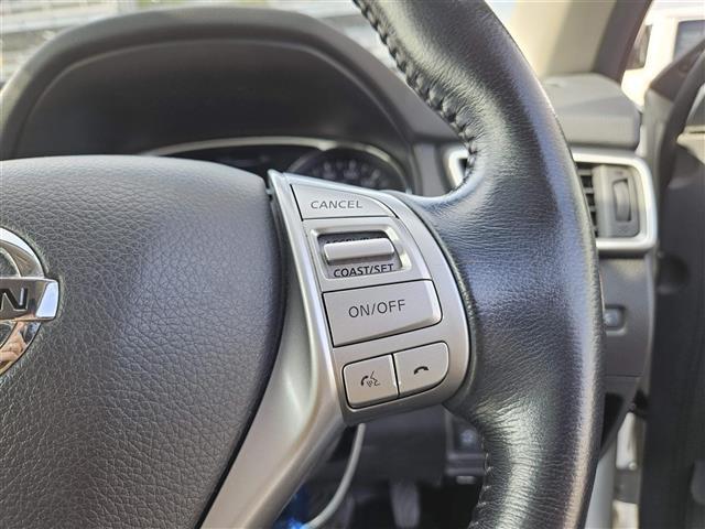 エクストレイル ２０Ｘ　エマージェンシーブレーキパッケージ　禁煙車　１オーナー　全方位モニタ　ドラレコ　クルコン　前後Ｐセンサー　衝突被害軽減　後方車両検知　ＬＥＤオートライト　純正ナビ　電動リアゲート　ＥＴＣ　防水合皮シート　前席シートヒーター　スマートキー（21枚目）