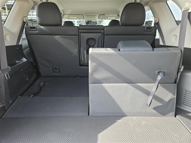 エクストレイル ２０Ｘ　エマージェンシーブレーキパッケージ　禁煙車　１オーナー　全方位モニタ　ドラレコ　クルコン　前後Ｐセンサー　衝突被害軽減　後方車両検知　ＬＥＤオートライト　純正ナビ　電動リアゲート　ＥＴＣ　防水合皮シート　前席シートヒーター　スマートキー（28枚目）