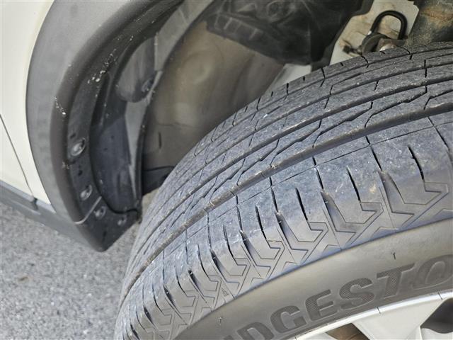エクストレイル ２０Ｘ　エマージェンシーブレーキパッケージ　禁煙車　１オーナー　全方位モニタ　ドラレコ　クルコン　前後Ｐセンサー　衝突被害軽減　後方車両検知　ＬＥＤオートライト　純正ナビ　電動リアゲート　ＥＴＣ　防水合皮シート　前席シートヒーター　スマートキー（40枚目）