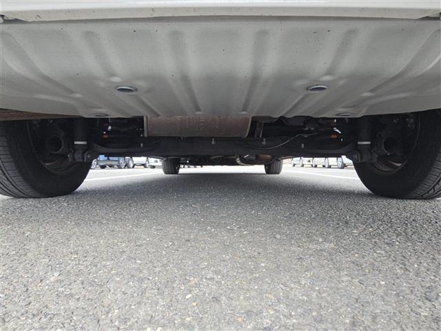 セレナ ｅ－パワー　ＸＶ　純正ナビ　フルセグ　両側パワースライドドア　バックカメラ　アラウンドビューモニター　ビルトインＥＴＣ　ドラレコ　クルコン　エマージェンシーブレーキ　パーソナルテーブル　ＵＳＢ電源ソケット　禁煙車（39枚目）
