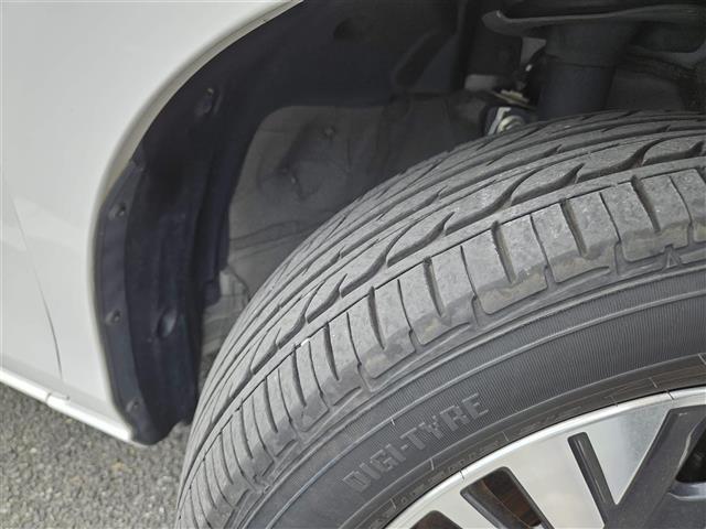 セレナ ｅ－パワー　ＸＶ　純正ナビ　フルセグ　両側パワースライドドア　バックカメラ　アラウンドビューモニター　ビルトインＥＴＣ　ドラレコ　クルコン　エマージェンシーブレーキ　パーソナルテーブル　ＵＳＢ電源ソケット　禁煙車（40枚目）