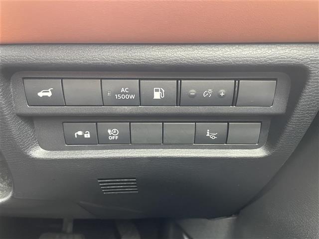 アウトランダーPHEV P 純正ナビ フルセグTV Bluetooth AM FM アラウンドビューモニター ETC 衝突軽減ブレーキ レーダークルーズコントロール パワーバックドア パワーシート ハンドルヒーター パドルシフト(27枚目)