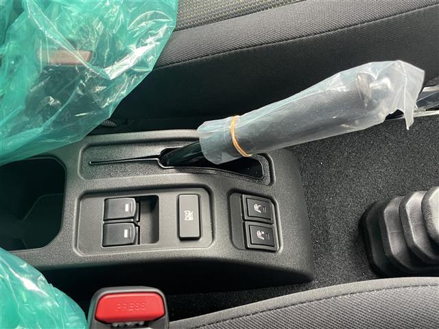 ジムニーノマド ＦＣ　衝突軽減ブレーキ　シートヒーター　レーンキープアシスト　レーダークルーズコントロール　ＬＥＤヘッドライト　フォグランプ　シートヒーター　スマートキー　プッシュスタート　４ＷＤ　オートライト（13枚目）