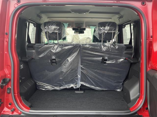 ジムニーノマド ＦＣ　衝突軽減ブレーキ　シートヒーター　レーンキープアシスト　レーダークルーズコントロール　ＬＥＤヘッドライト　フォグランプ　シートヒーター　スマートキー　プッシュスタート　４ＷＤ　オートライト（33枚目）