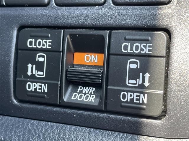 ヴォクシー ＺＳ　煌ＩＩ　純正ＳＤナビ（ＣＤ／ＤＶＤ／ＡＭ／ＦＭ／ＢＴ）　フルセグＴＶ　ＴＶキャンセラー　ステアリングスイッチ　クルーズコントロール　両側パワースライドドア　アイドリングストップ　車線逸脱警報（27枚目）