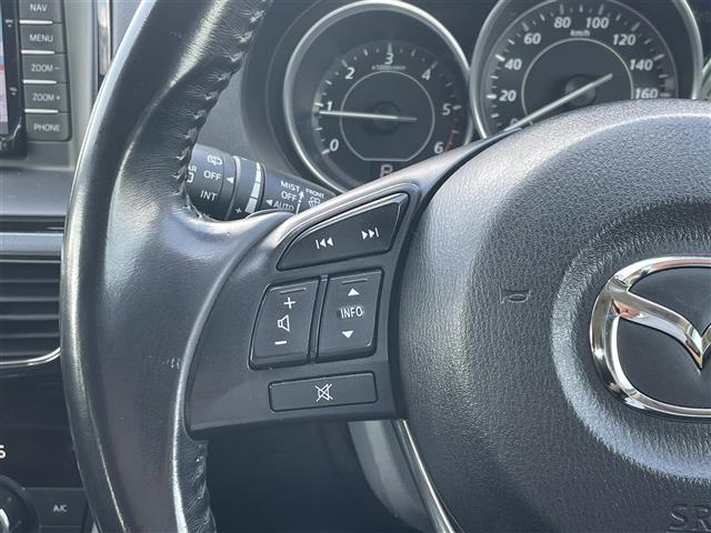 アテンザワゴン ＸＤ　純正ナビ　純正アルミホイール　純正フロアマット　純正ＬＥＤ　パドルシフト　クルーズコントロール　ルーフレール　バックカメラ　パワーステアリング　パワーウィンドウ　エアバックＷ＋サイド　ＥＴＣ　ＡＢＳ（4枚目）