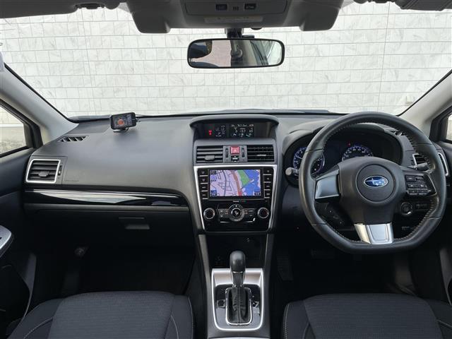 レヴォーグ 1.6GTアイサイト Sスタイル 純正ナビ クルーズコントロール 純正アルミホイール パドルシフト パワーシート パワーウィンドウ パーキングアシスト コーナーセンサー フルセグ アイドリングストップ エアバックW ETC ABS(2枚目)