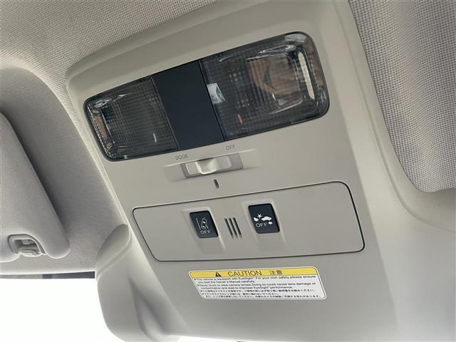 レヴォーグ 1.6GTアイサイト Sスタイル 純正ナビ クルーズコントロール 純正アルミホイール パドルシフト パワーシート パワーウィンドウ パーキングアシスト コーナーセンサー フルセグ アイドリングストップ エアバックW ETC ABS(20枚目)