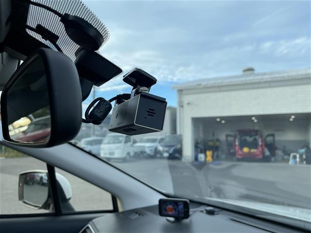 レヴォーグ 1.6GTアイサイト Sスタイル 純正ナビ クルーズコントロール 純正アルミホイール パドルシフト パワーシート パワーウィンドウ パーキングアシスト コーナーセンサー フルセグ アイドリングストップ エアバックW ETC ABS(21枚目)