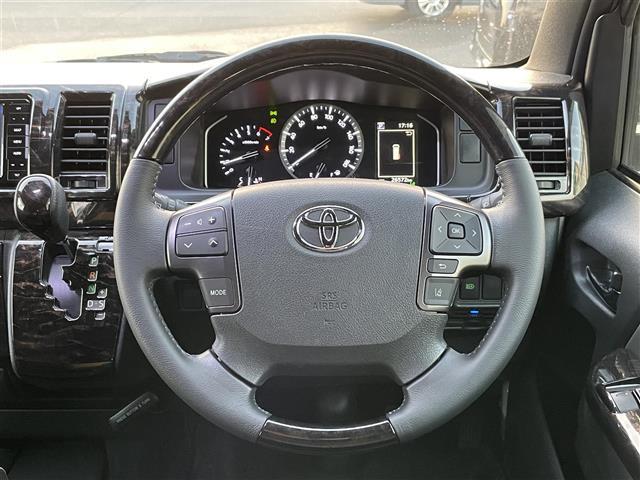 ハイエースバン スーパーGL ダーク プライムII 純正ナビ Bluetooth DVD CD フルセグTV パノラミックビューモニター 前後ドライブレコーダー デジタルインナーミラー 衝突軽減ブレーキ オートハイビーム プッシュスタート スマートキー(19枚目)