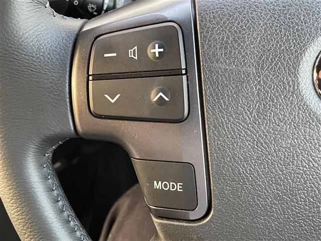 ハイエースバン スーパーGL ダーク プライムII 純正ナビ Bluetooth DVD CD フルセグTV パノラミックビューモニター 前後ドライブレコーダー デジタルインナーミラー 衝突軽減ブレーキ オートハイビーム プッシュスタート スマートキー(26枚目)