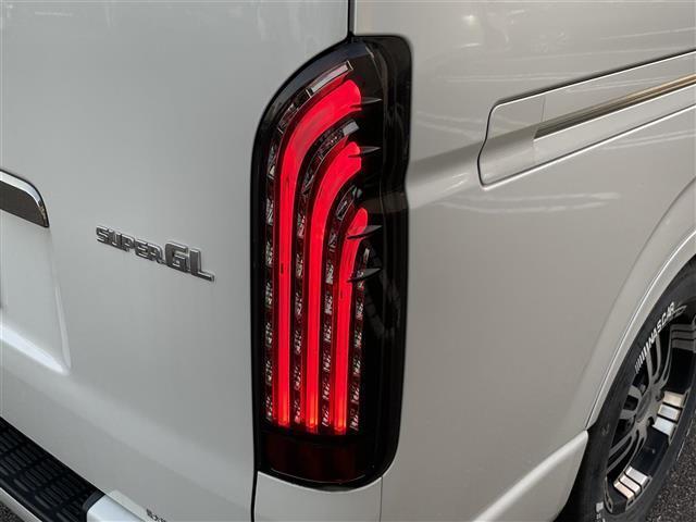 ハイエースバン スーパーGL ダーク プライムII 純正ナビ Bluetooth DVD CD フルセグTV パノラミックビューモニター 前後ドライブレコーダー デジタルインナーミラー 衝突軽減ブレーキ オートハイビーム プッシュスタート スマートキー(31枚目)