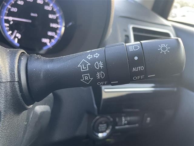 レヴォーグ 1.6GT-Sアイサイト 純正ナビ 純正アルミホイール パドルシフト クルーズコントロール パワーステアリング 4WD パワーシート プッシュスタート アイドリングストップ エアバックW+サイド パワーウインドウ ETC(8枚目)