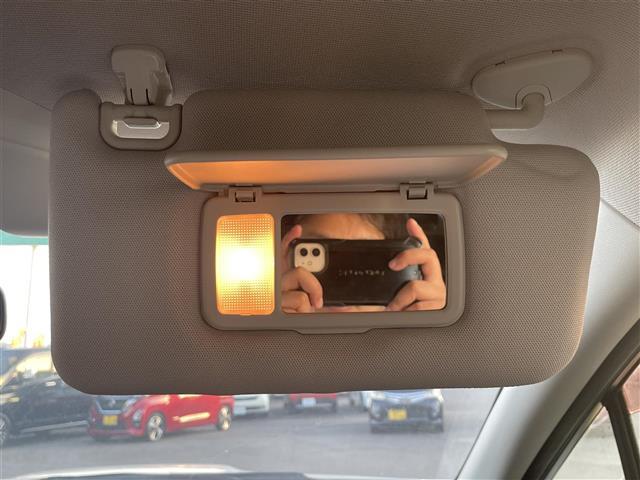 レヴォーグ 1.6GT-Sアイサイト 純正ナビ 純正アルミホイール パドルシフト クルーズコントロール パワーステアリング 4WD パワーシート プッシュスタート アイドリングストップ エアバックW+サイド パワーウインドウ ETC(18枚目)