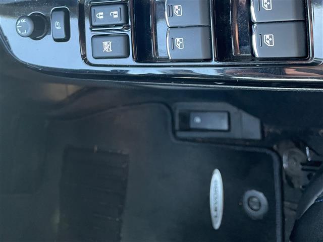 レヴォーグ 1.6GT-Sアイサイト 純正ナビ 純正アルミホイール パドルシフト クルーズコントロール パワーステアリング 4WD パワーシート プッシュスタート アイドリングストップ エアバックW+サイド パワーウインドウ ETC(22枚目)