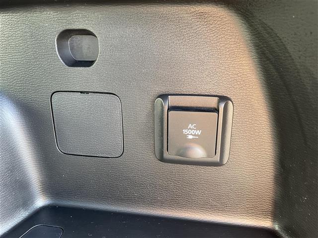 アウトランダーPHEV P 純正ナビ Bluetooth フルセグTV 置くだけ充電 レーダークルーズコントロール D/N席シートヒーター ハンドルヒーター D/N席パワーシート パワーバックドア パドルシフト サンルーフ(16枚目)