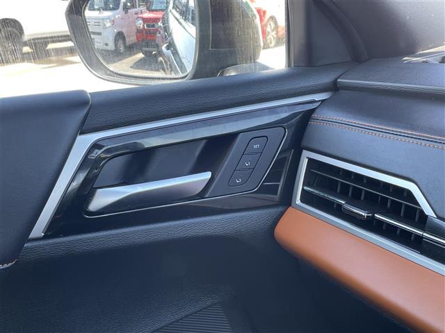 アウトランダーPHEV P 純正ナビ Bluetooth フルセグTV 置くだけ充電 レーダークルーズコントロール D/N席シートヒーター ハンドルヒーター D/N席パワーシート パワーバックドア パドルシフト サンルーフ(18枚目)