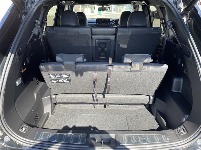 アウトランダーPHEV P 純正ナビ Bluetooth フルセグTV 置くだけ充電 レーダークルーズコントロール D/N席シートヒーター ハンドルヒーター D/N席パワーシート パワーバックドア パドルシフト サンルーフ(22枚目)