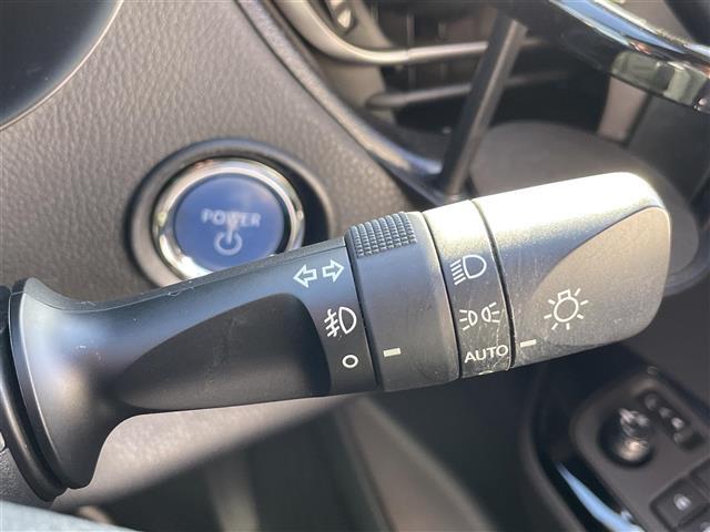 C-HR G モード ネロ 純正SDナビ(CD/DVD/AM/FM/BT) フルセグTV バックカカメラ ステアリングスイッチ クルーズコントロール D席/N席シートヒーター クリアランスソナー ハーフレザーシート(27枚目)