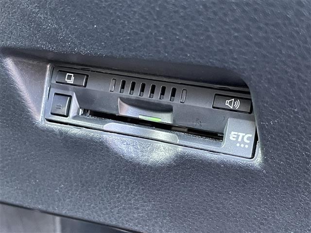 C-HR G モード ネロ 純正SDナビ(CD/DVD/AM/FM/BT) フルセグTV バックカカメラ ステアリングスイッチ クルーズコントロール D席/N席シートヒーター クリアランスソナー ハーフレザーシート(34枚目)