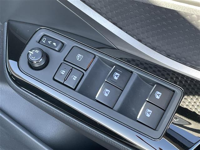 C-HR G モード ネロ 純正SDナビ(CD/DVD/AM/FM/BT) フルセグTV バックカカメラ ステアリングスイッチ クルーズコントロール D席/N席シートヒーター クリアランスソナー ハーフレザーシート(38枚目)