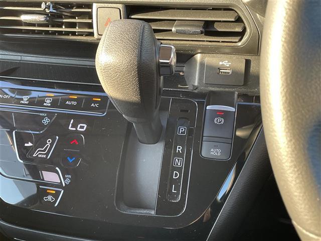 デイズ ハイウェイスター　Ｇターボプロパイロットエディション　純正ナビ　アラウンドビューカメラ　ＥＴＣ　ドライブレコーダー　プロパイロット　レーダークルーズコントロール　アイドリングストップ　オートライト　オートエアコン　ステアリングスイッチ　スマートキー（11枚目）