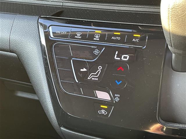 デイズ ハイウェイスター　Ｇターボプロパイロットエディション　純正ナビ　アラウンドビューカメラ　ＥＴＣ　ドライブレコーダー　プロパイロット　レーダークルーズコントロール　アイドリングストップ　オートライト　オートエアコン　ステアリングスイッチ　スマートキー（12枚目）