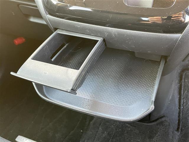 デイズ ハイウェイスター　Ｇターボプロパイロットエディション　純正ナビ　アラウンドビューカメラ　ＥＴＣ　ドライブレコーダー　プロパイロット　レーダークルーズコントロール　アイドリングストップ　オートライト　オートエアコン　ステアリングスイッチ　スマートキー（16枚目）