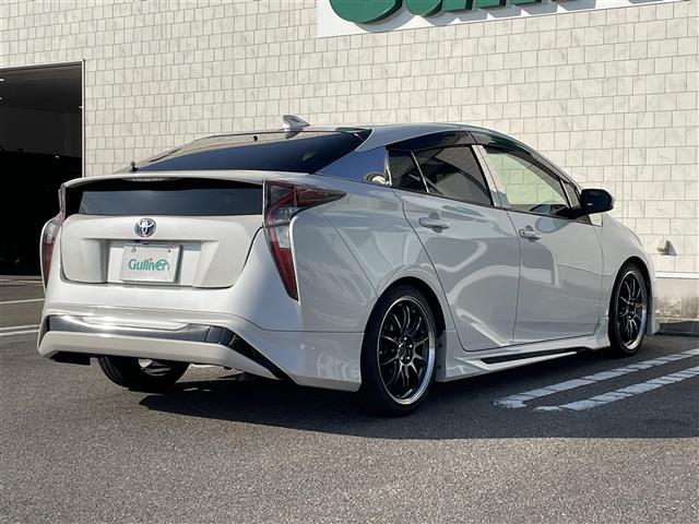 プリウス Sツーリングセレクション 純正ナビ Bluetooth DVD CD フルセグTV バックカメラ 衝突軽減ブレーキ レーダークルーズコントロール D/N席シートヒーター モデリスタエアロ WORK18インチアルミホイール(6枚目)